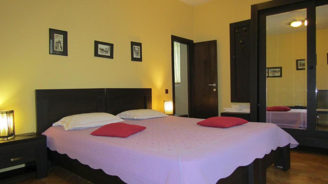Rami House Central Double Rooms Brasov Exterior photo